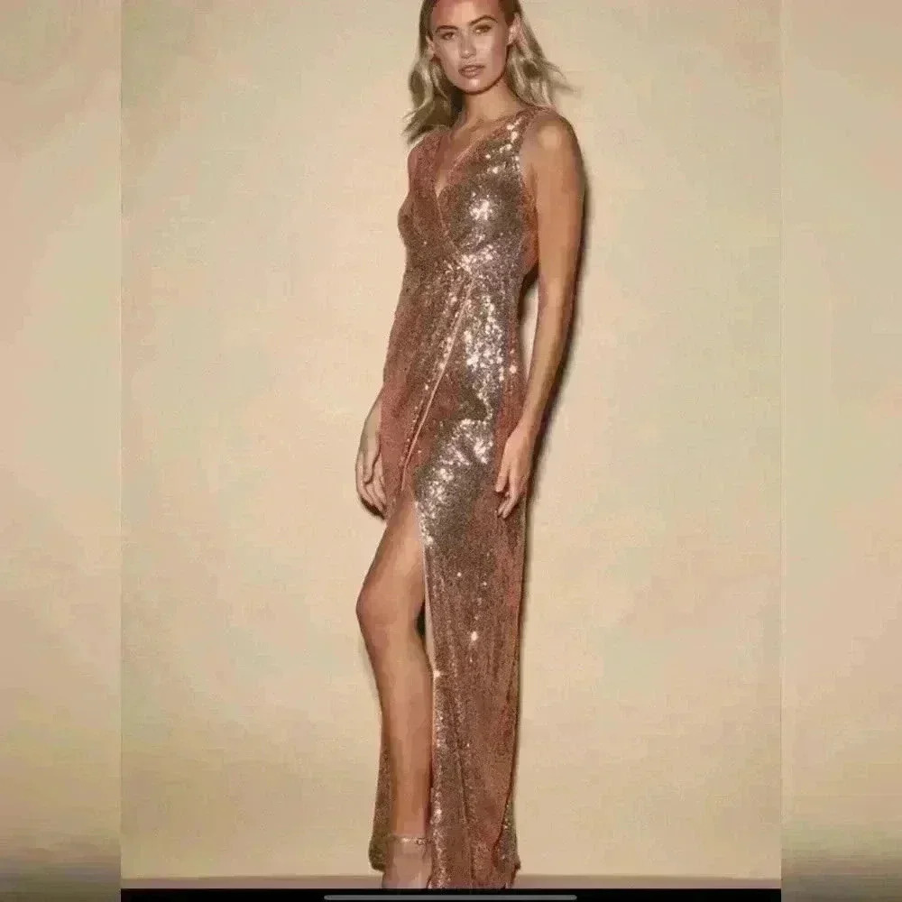 NWT Lulus Rose Gold Sequins Sleeveless Stretch Formal Party Gown Size XL